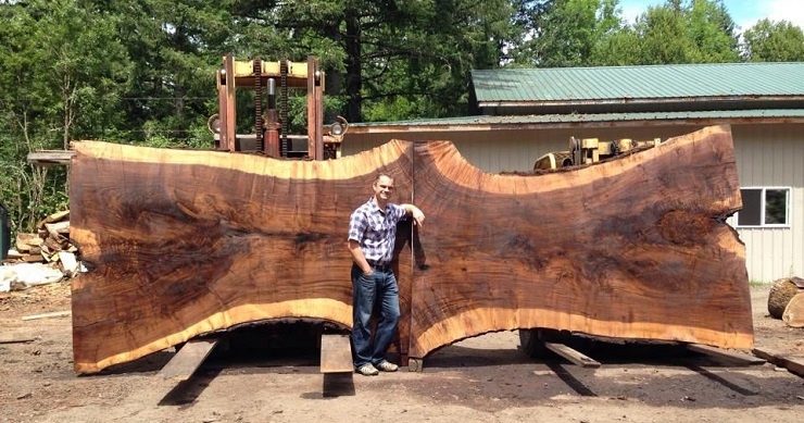 Transforming Timber: Slicing a Walnut Log into 37 Slabs